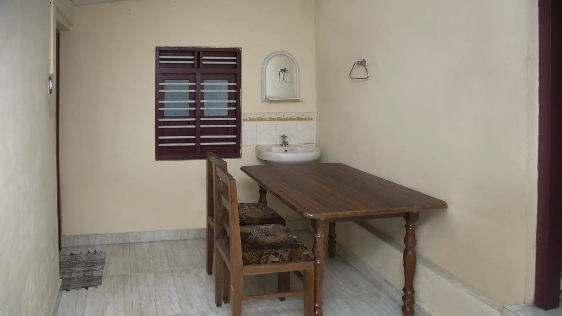 ** Hotel Guesthouser 1 Bedroom Homestay 5E02 Munnar India